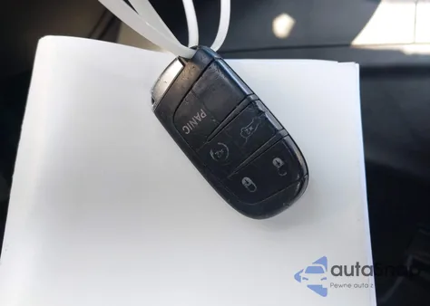 2015 Jeep Grand Cherokee Limited из США, поврежденный, VIN 1C4RJEBGXFC848583